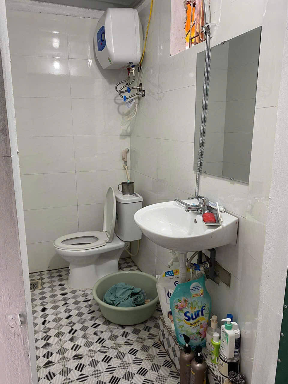 R402 Phòng Trọ GHTN03