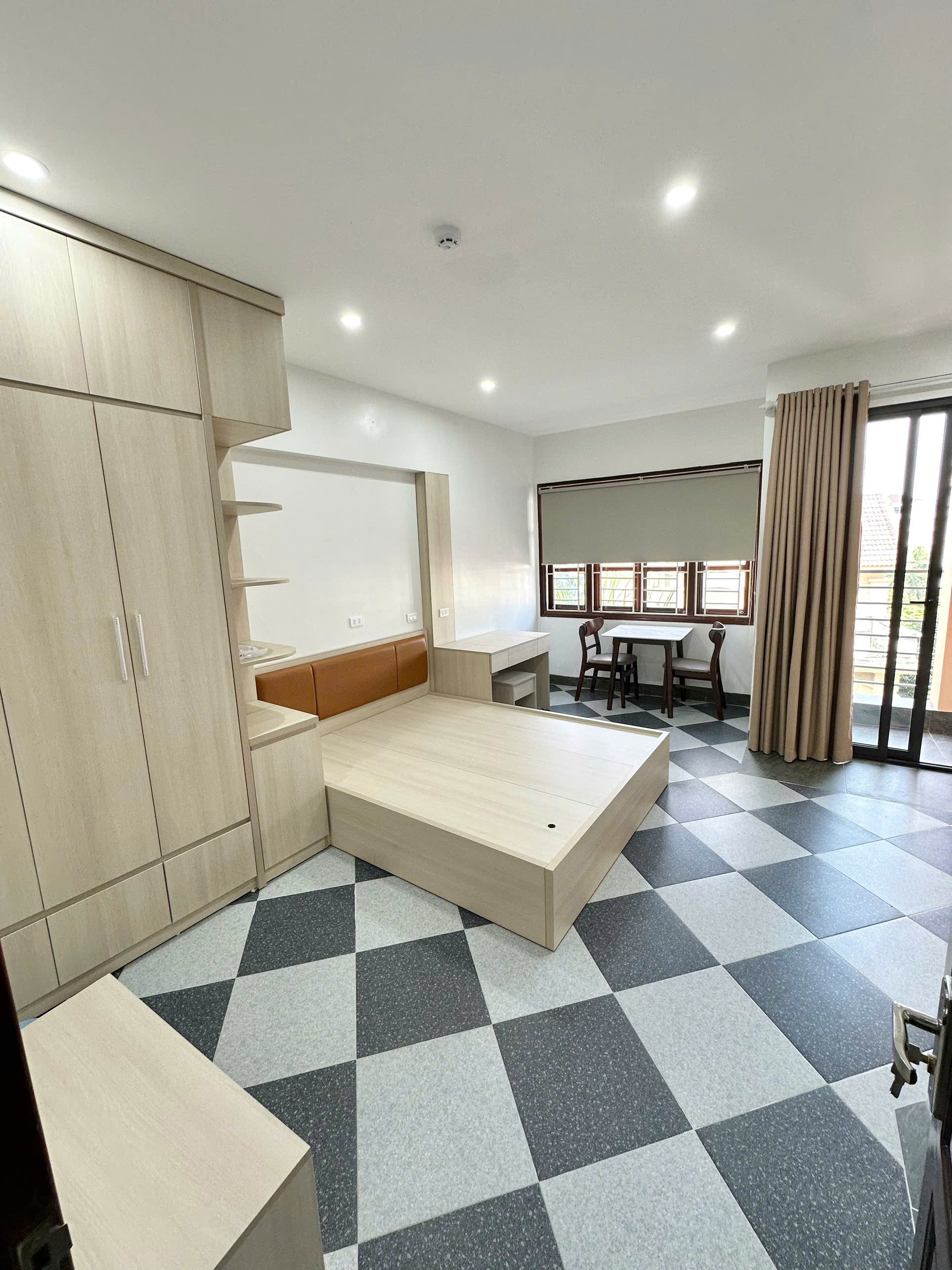 Toà Nhà GHTN27 – 435 Đội Cấn