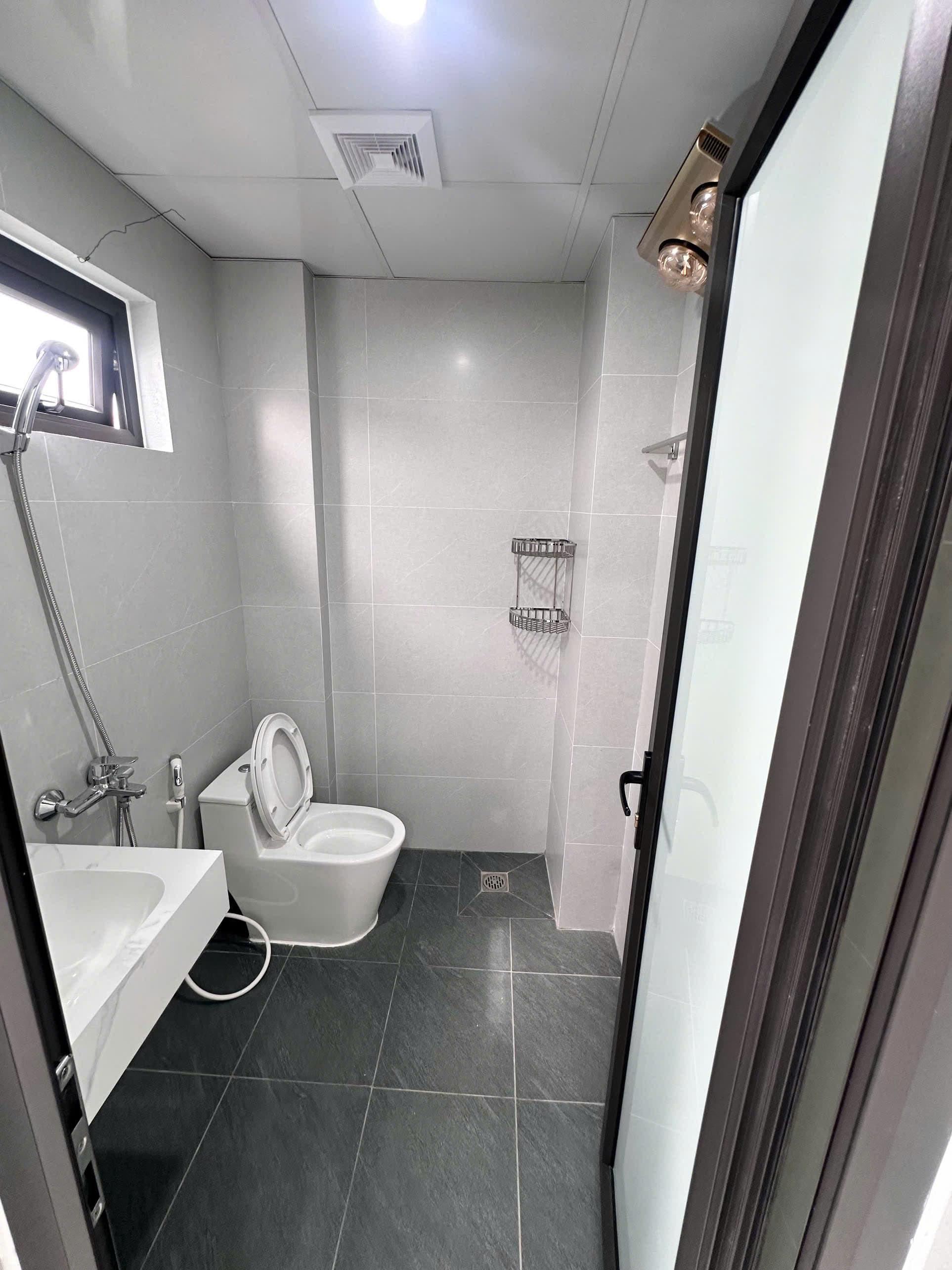 R602 Phòng trọ GHTN31